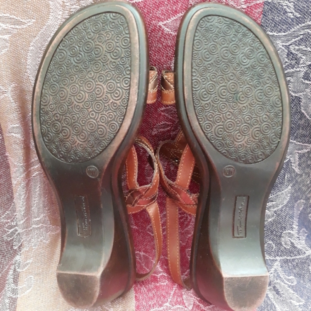 Thom McAnn Braided Metallic Open Toe Wedge Sandals Size 10W - Picture 7 of 10